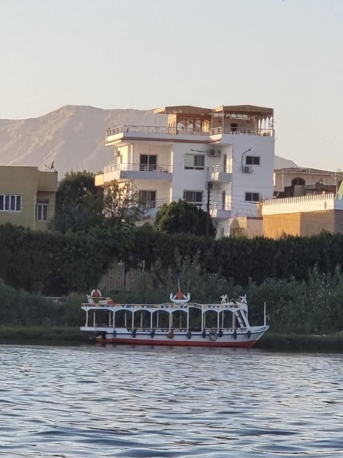 Nile Diana Luxor Apartment ภายนอก รูปภาพ