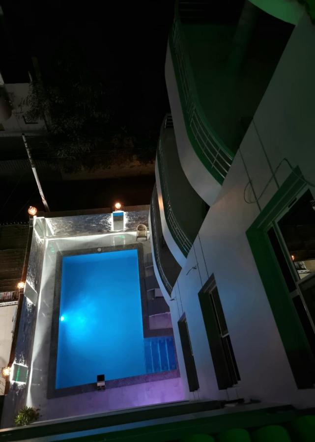 Nile Diana Luxor Apartment ภายนอก รูปภาพ