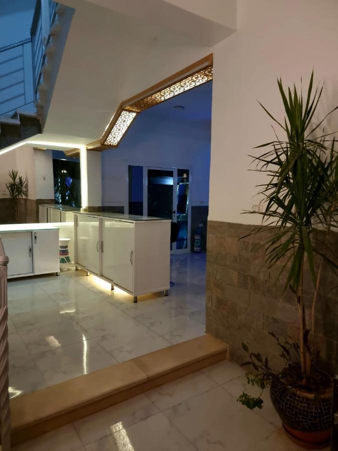 Nile Diana Luxor Apartment ภายนอก รูปภาพ